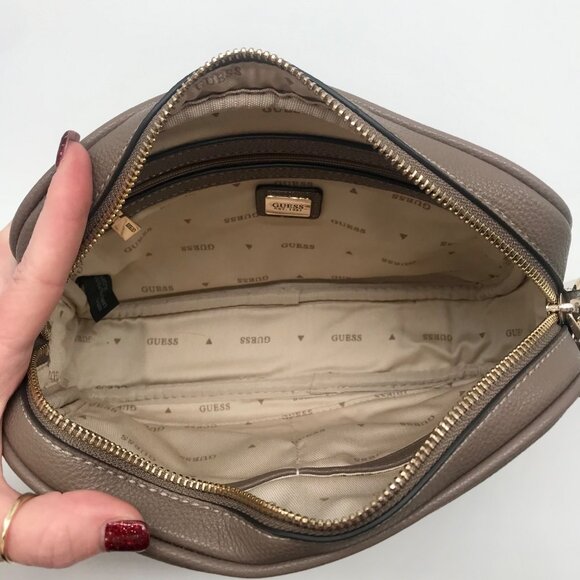 GUESS Greystone Meridian Faux Leather Crossbody - NWT - Picture 10 of 11